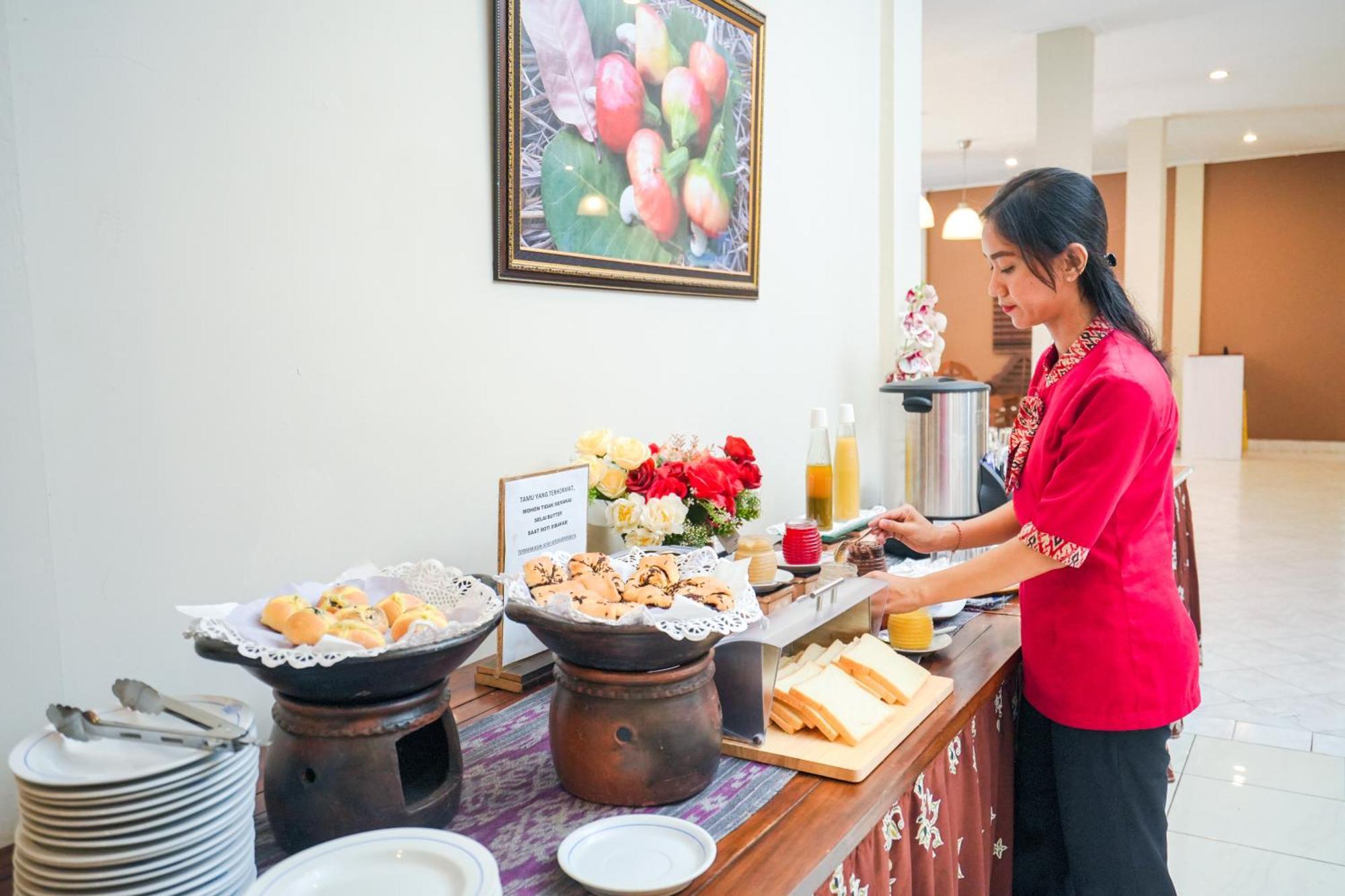 Samawa Transit Hotel Sumbawa Besar Extérieur photo