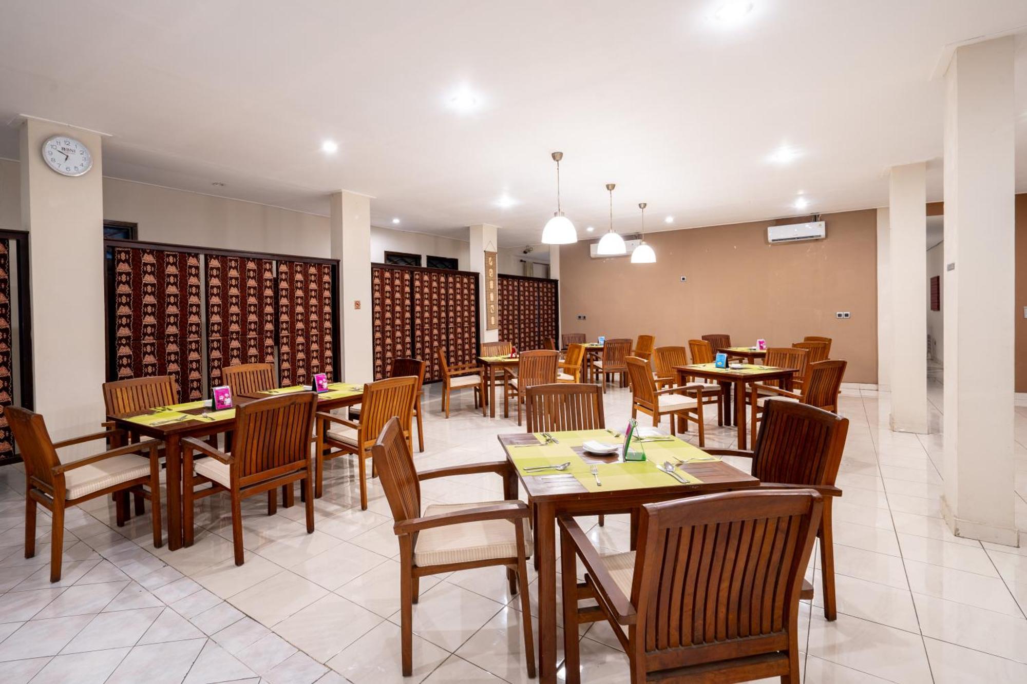Samawa Transit Hotel Sumbawa Besar Extérieur photo